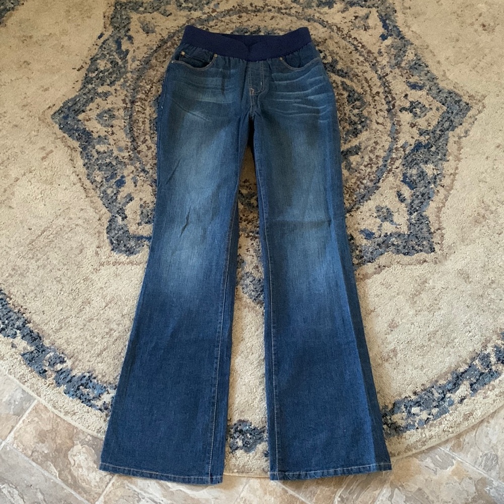 Metro Blues Flare Jeans- size small